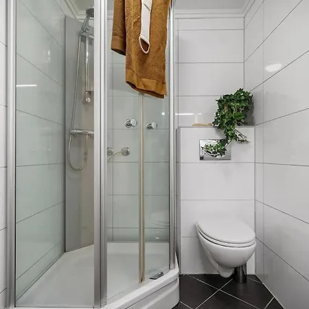 Διαμέρισμα Modern In Center - 5 Bedrooms - 1 Minute To Bryggen