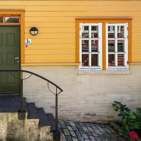 Apartment Modern In Center - 5 Bedrooms - 1 Minute To Bryggen *